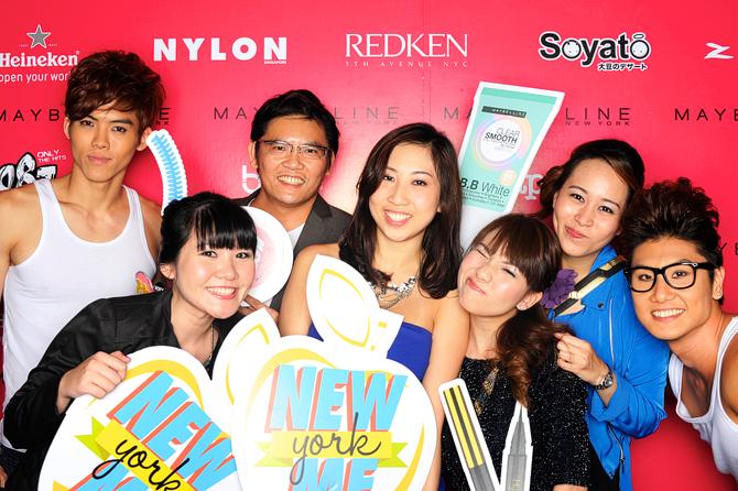 Maybelline New (York) Me Hello Stranger Event Photo Booth